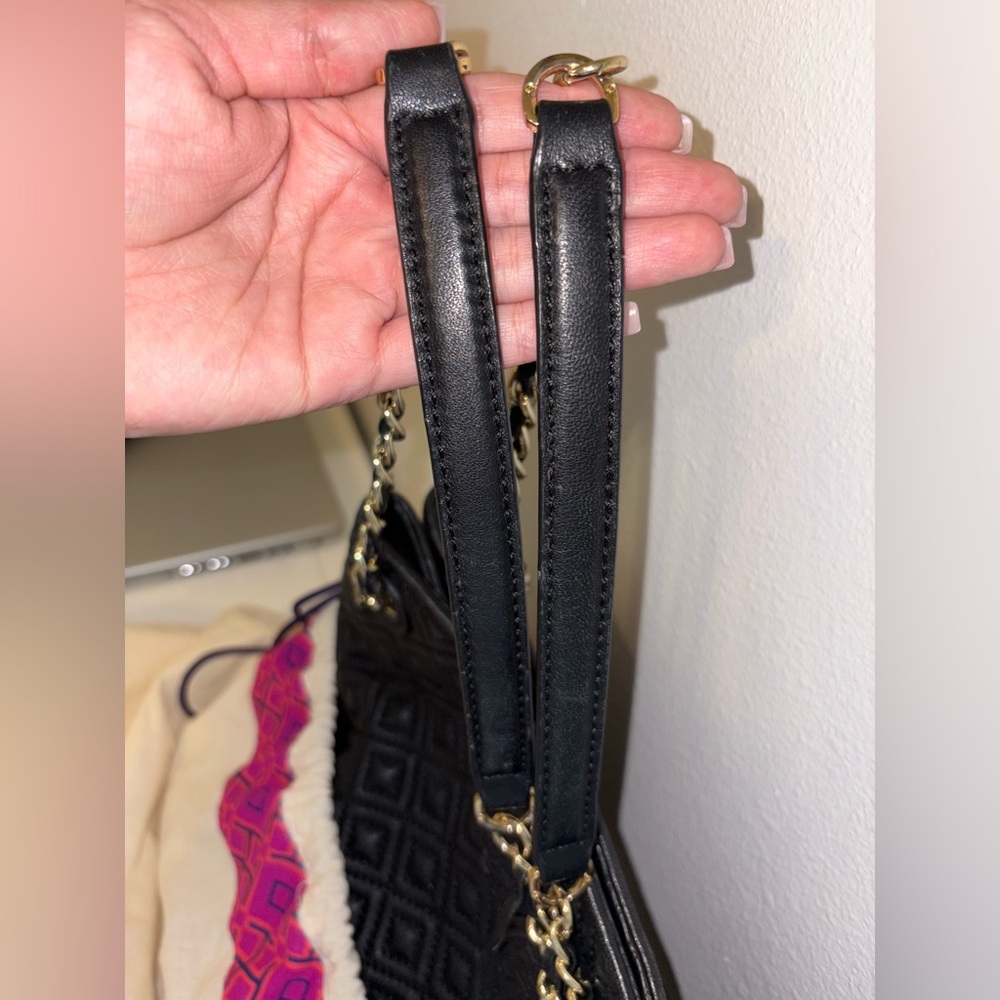 ON SALE ✨Tory Burch Marion tote ✨ - Picture 13 of 16